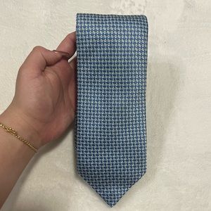 PENROSE SILK LIGHT BLUE AND SILVER TIE